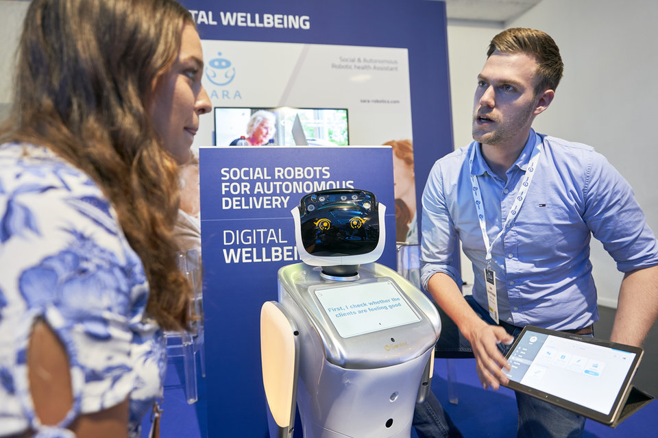 SARA: The robot targeting European elderly Medical Technology | Issue 21 | November 2019
